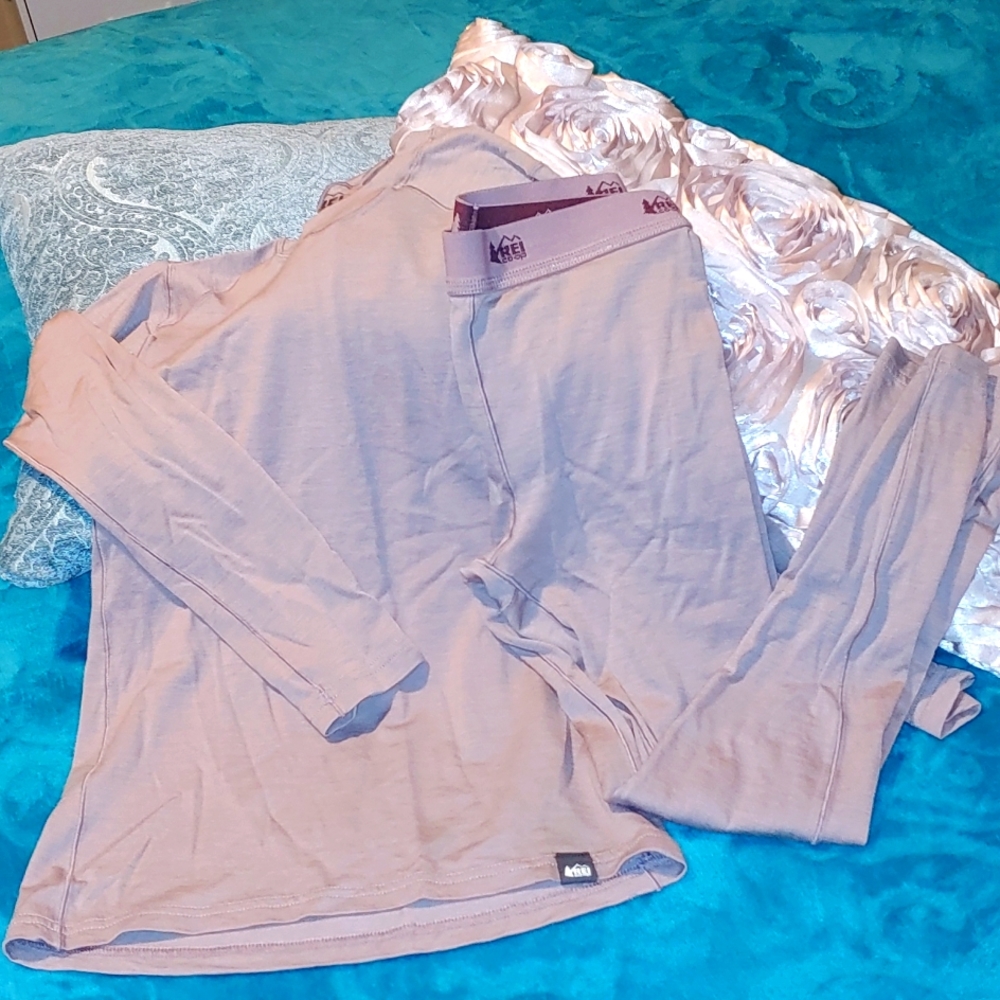 REI  Girls long johns FREE SHIPPING 🎉